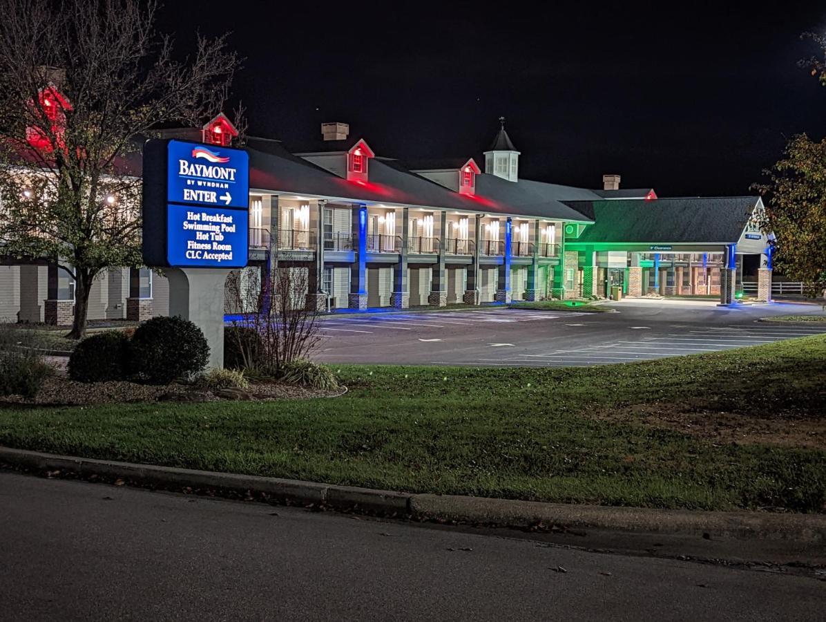 Baymont By Wyndham Washington Hotel Bagian luar foto
